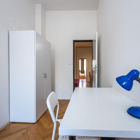 Apartments Stepanska 36 Πράγα Εξωτερικό φωτογραφία