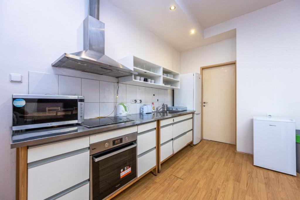 Apartments Stepanska 36 Πράγα Εξωτερικό φωτογραφία