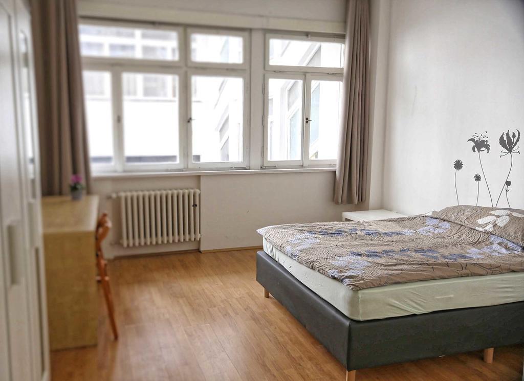 Apartments Stepanska 36 Πράγα Εξωτερικό φωτογραφία